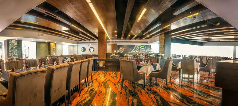 Hotel Long Beach Suites Dhaka