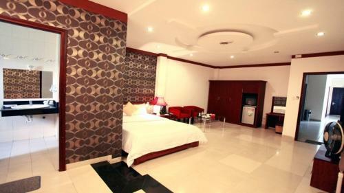 Brown Bean Hotel