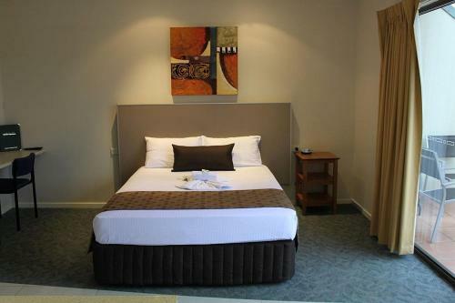 Aparthotel Emerald Executive Apartments