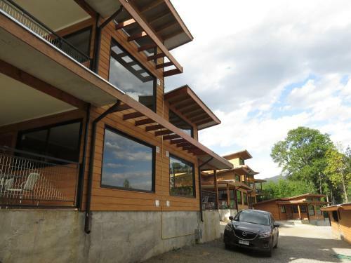 Lodge Caba�as El Roble Lican Ray