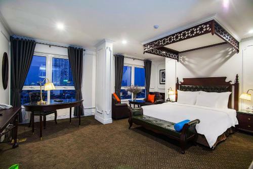 New Era Hotel