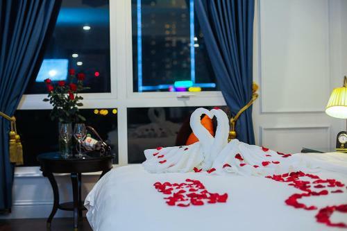 New Era Hotel
