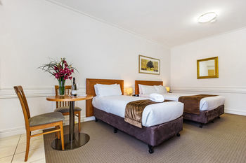 Aparthotel Quality Suites Beaumont Kew