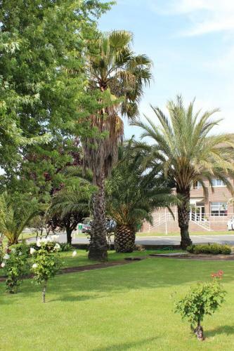 Hotel Azar