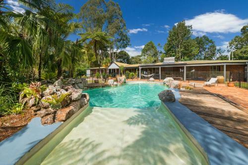 Mccarthy Lake House