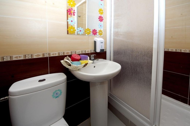 Hostal Pensi�n Aduar