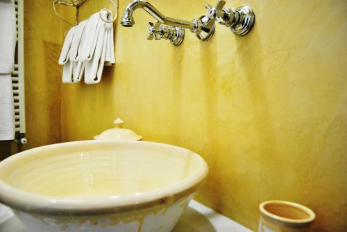 Hostal L' Adelaide