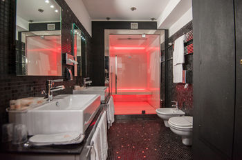 Hotel Orange