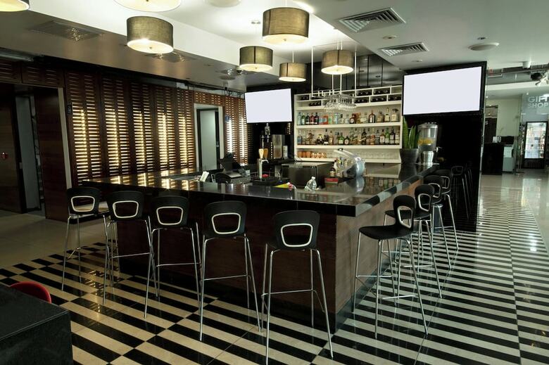 D Sabana Hotel San Jos�