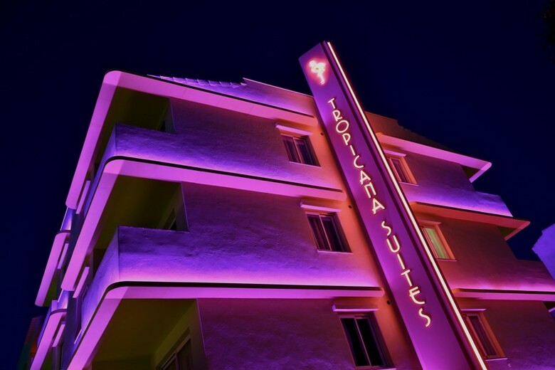 Hotel Tropicana Ibiza Suites - Adults Only