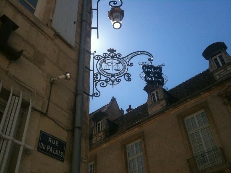 Hotel H�tel Du Palais