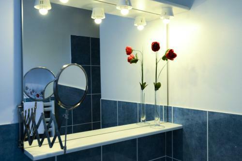 Hotel Contact H�tel - Motel Les Bleuets
