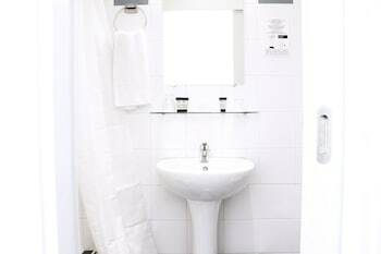 Hotel H�tel Henri IV