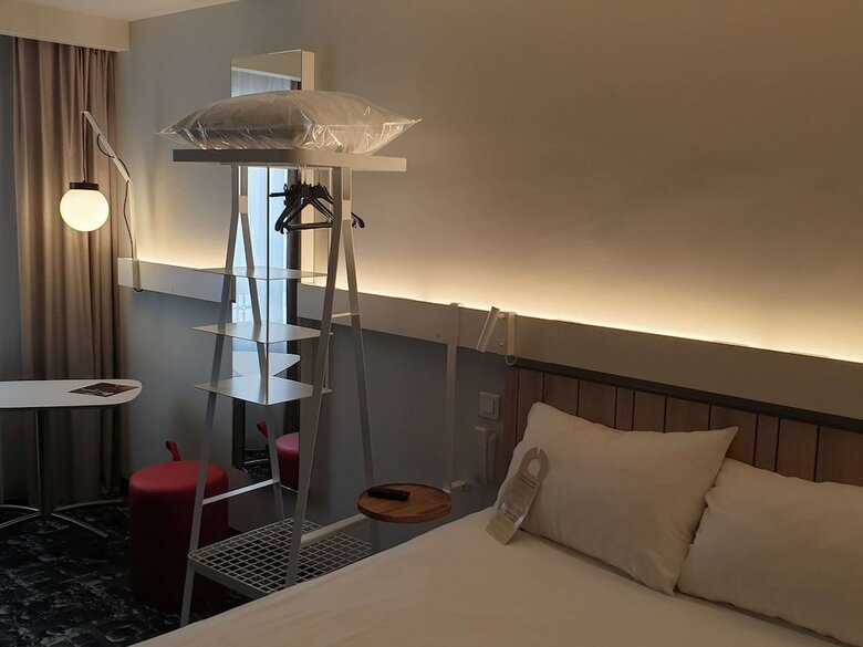 Hotel Ibis La Rochelle Centre Historique