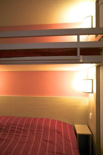 Hotel Premiere Classe Orange