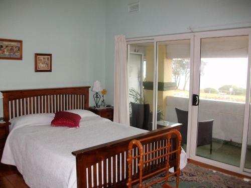 Stella's Dromana Hotel