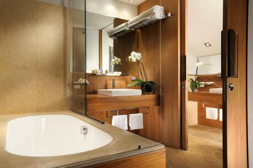 Bed & Breakfast Margutta 54 Luxury Suites