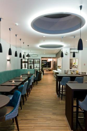 Hotel H�tel D�orl�ans