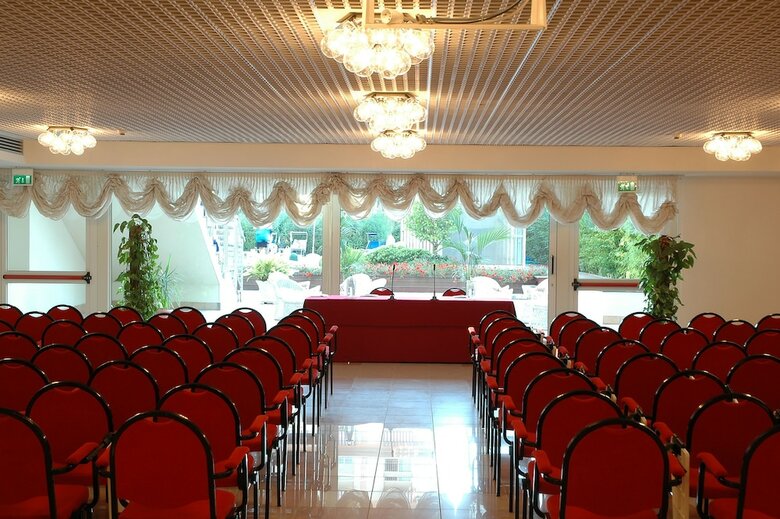 Universal Hotel