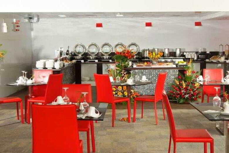 Hotel Altamira Village