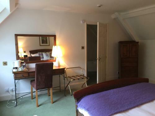 Bed & Breakfast Church House