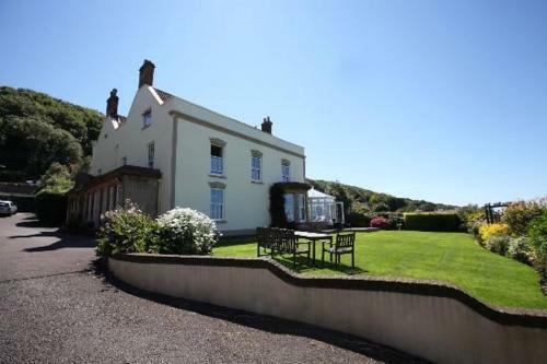 Bed & Breakfast Church House