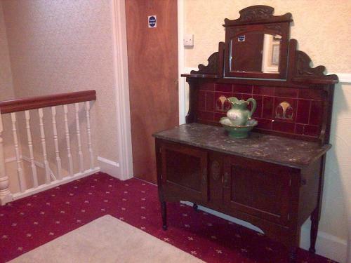 Hostal Lewinsdale Lodge