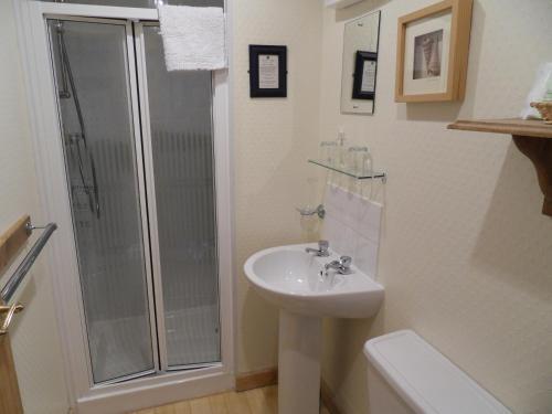 Hostal Linden Lodge Guest House