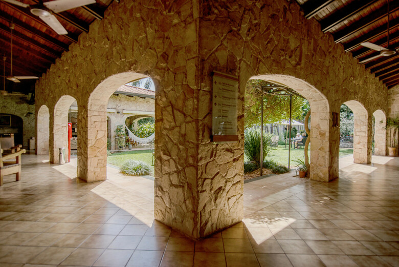 Las Lomas Casa Hotel