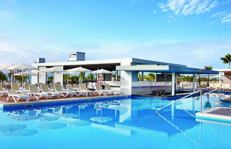 Hotel Riu Playa Blanca