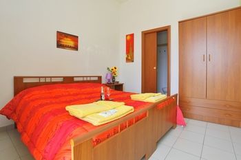 B&B Agor�