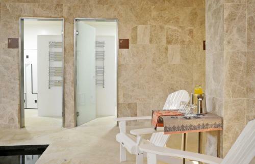 Casa Anamaria Hotel & Villas