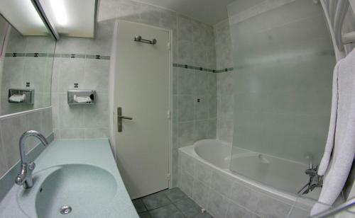 Hotel Le Val Chavi�re