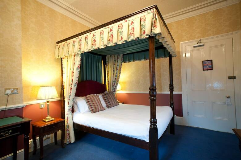 Old Hall Hotel