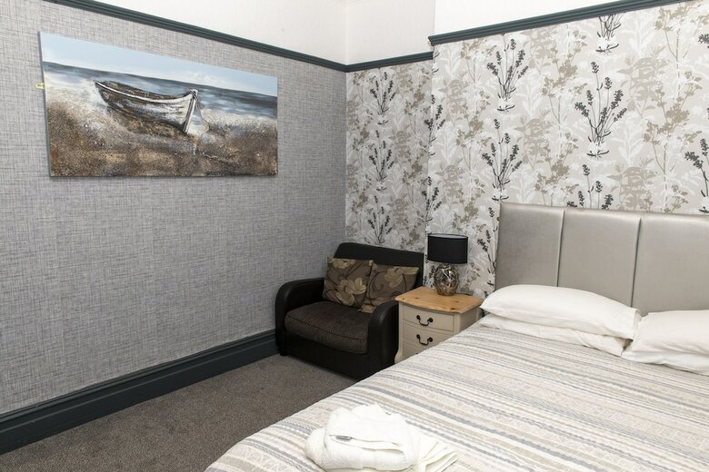 Hostal Eryl Mor Hotel