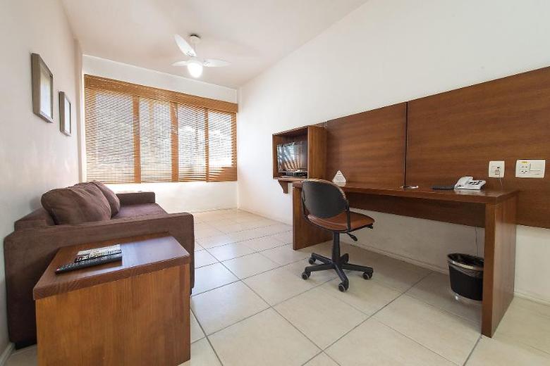 Hotel Copacabana Suites