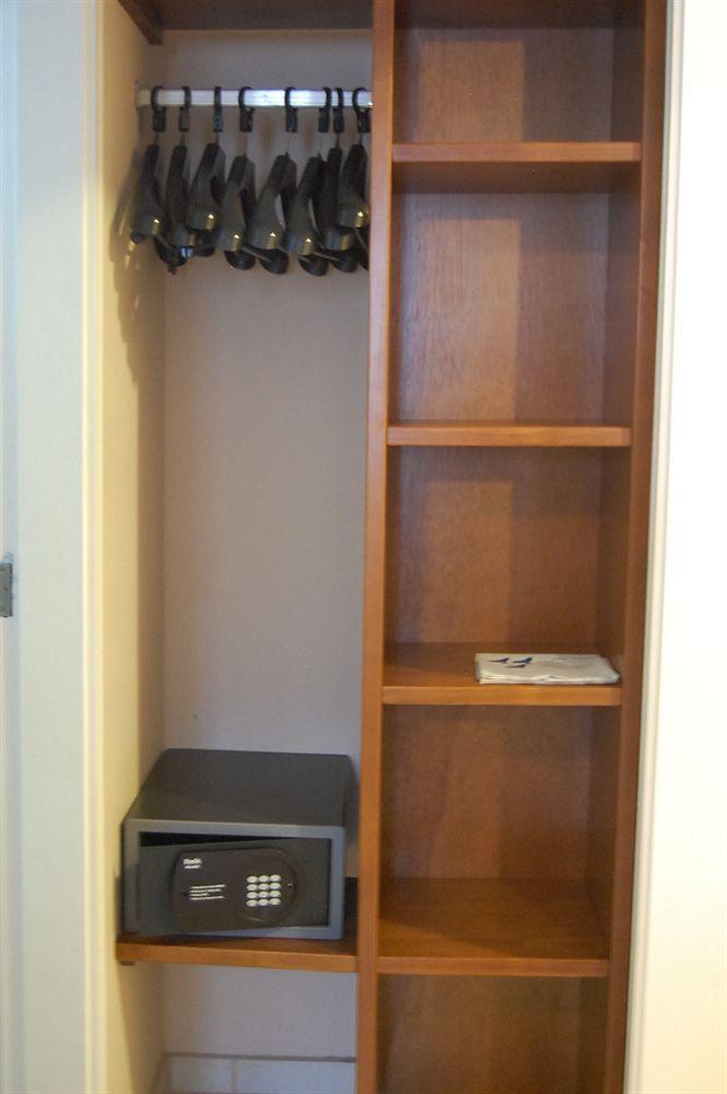Hotel Copacabana Suites
