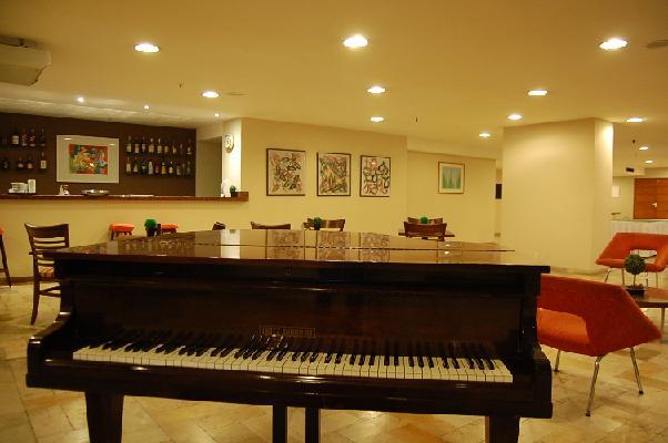 Hotel Copacabana Suites
