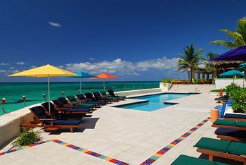 Hotel Compass Point Beach Resort