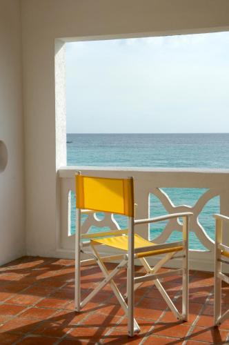 Hotel Discovery Bay By Rex Resorts