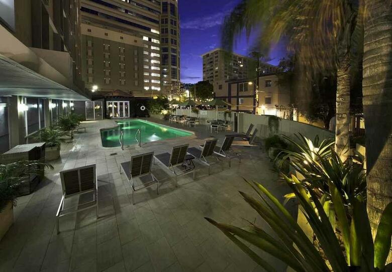 Hotel Courtyard By Marriott San Juan Miramar