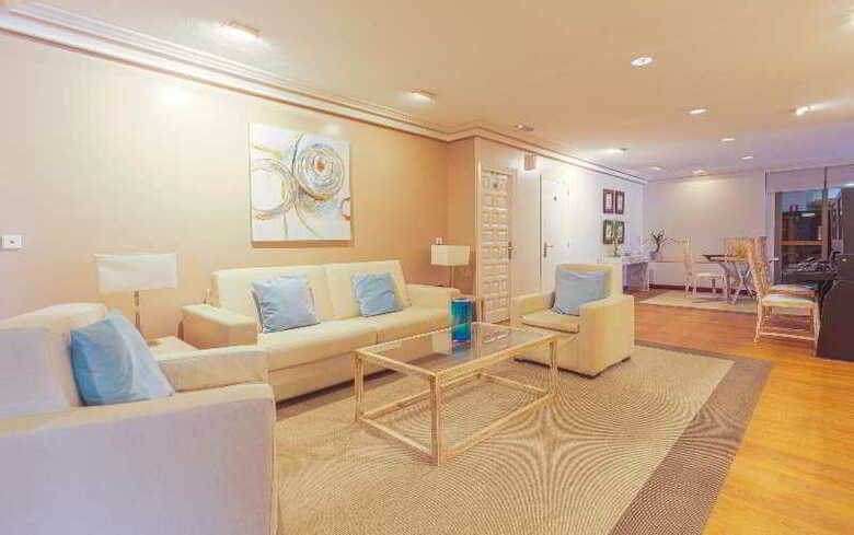 Aparthotel Can Salia