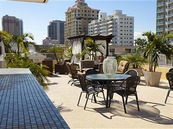 Hotel Granada Inn