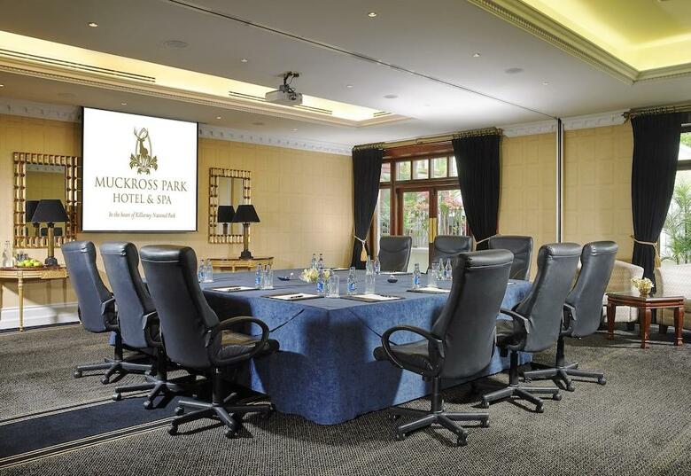 Muckross Park Hotel And Cloisters Spa