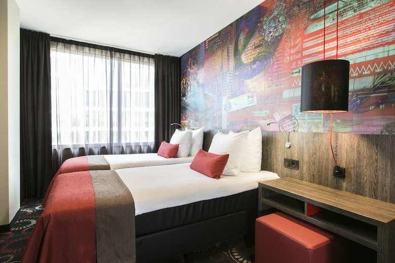 Crown Hotel Eindhoven Centre