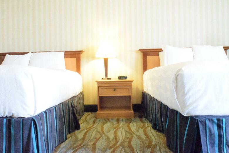 Hotel Wharf Inn