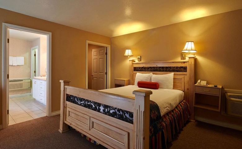 Hotel Blair House Suites