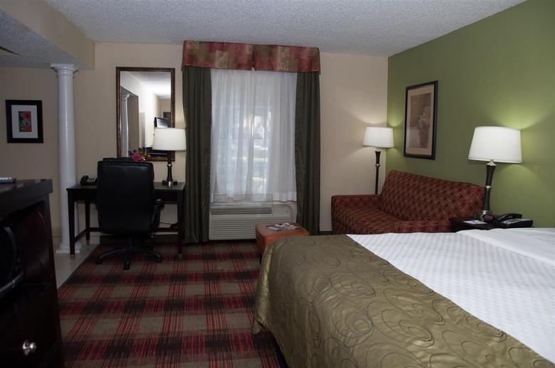 Best Western Plus Addison Galleria Hotel