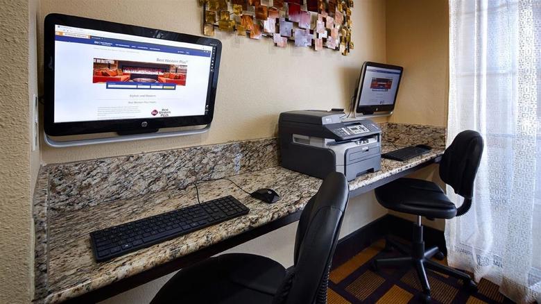 Best Western Plus Addison Galleria Hotel