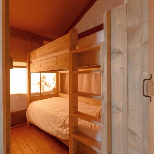 Hotel Camping El Garrofer